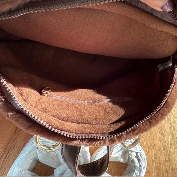 Pop Mart Labubu Brown Plush Backpack - Picture 3 of 8